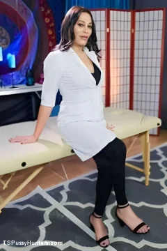 Kristen Kraves